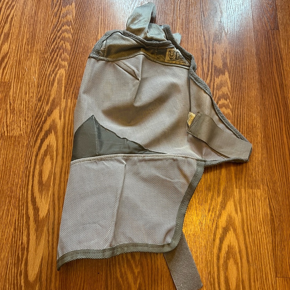 Cashel yearlings large pony fly mask cob